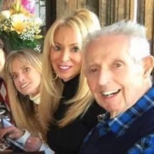 Meet your Posher, Mary-ellen